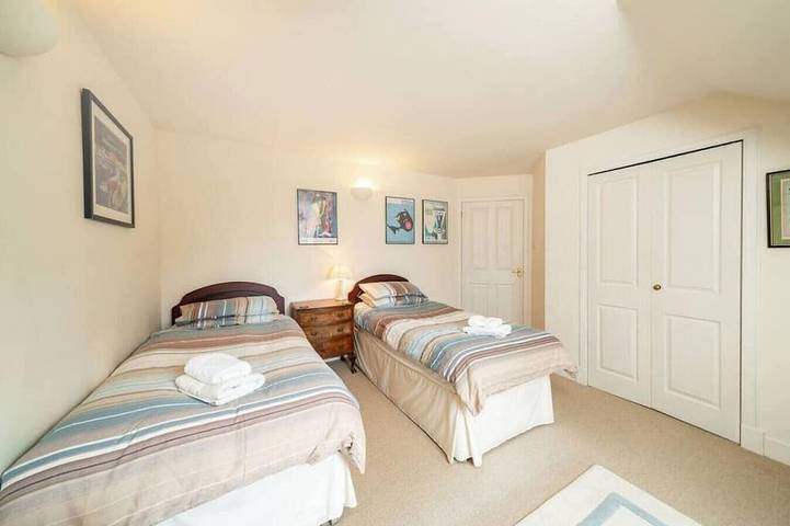 Earnside Cottage, Tranquil Escape in Comrie in Comrie, Perthshire