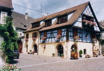 Gîte pour 9 personnes, avec balcon à Kientzheim