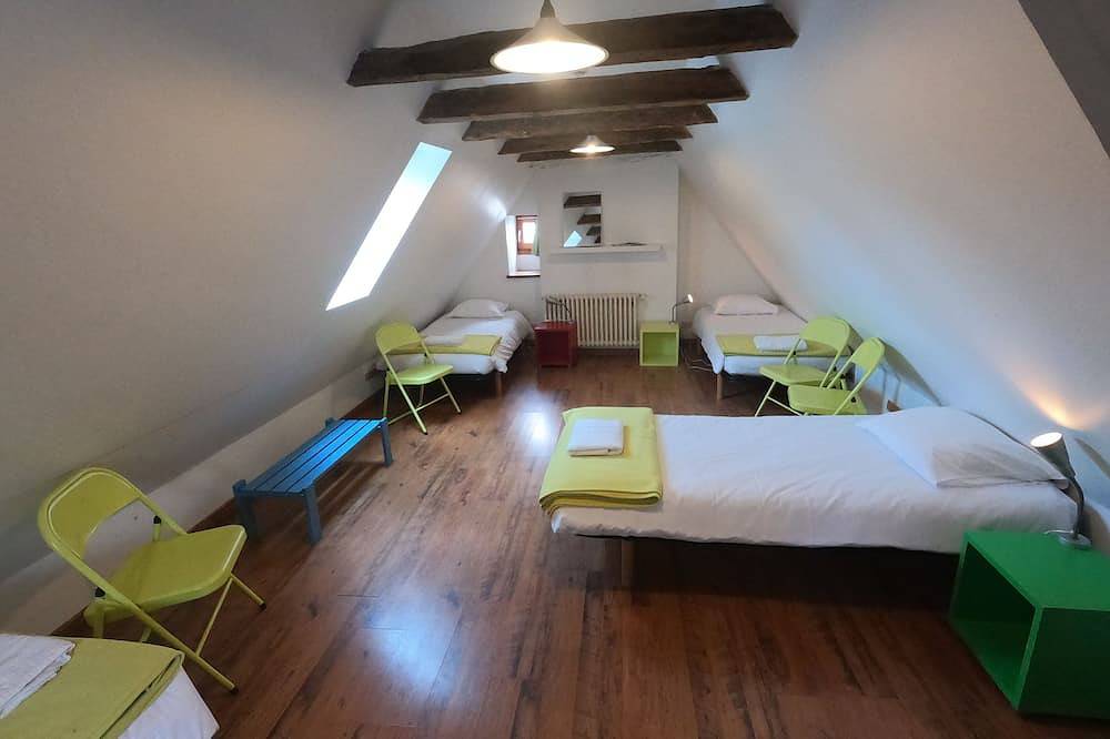 La Maison Hotel & Gîte in Laguiole, Parc naturel régional de l'Aubrac