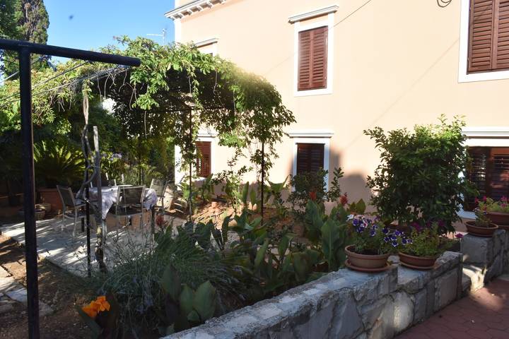 Apartament wakacyjny dla 5 osób, z balkon/ taras w Mali Lošinj