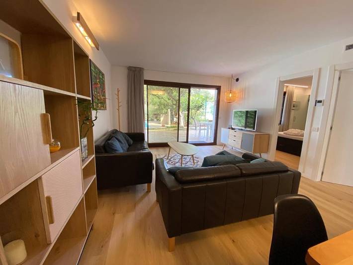 Ferienwohnung für 4 Personen, mit Terrasse und Garten sowie Pool und Ausblick in Castelldefels - 2