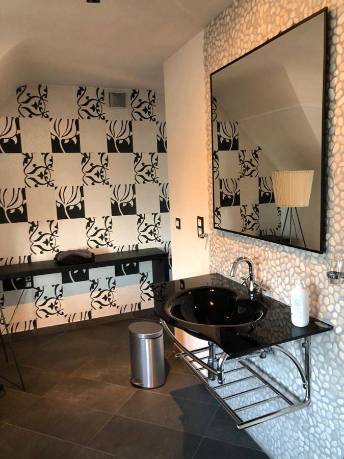 Guesthouse De Witte Merel Deluxe in Paal, Beringen