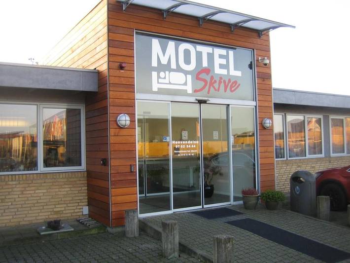 Hotel für 3 Personen, mit Terrasse