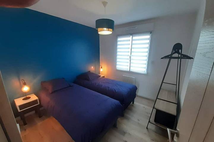 Location de vacances pour 6 personnes, avec jardin et terrasse à Les Moitiers-d'Allonne - 2
