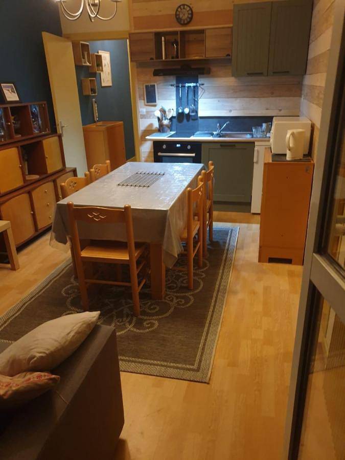 Gîte pour 6 personnes, avec piscine ainsi que balcon et vue dans Le Collet d'Allevard - 4