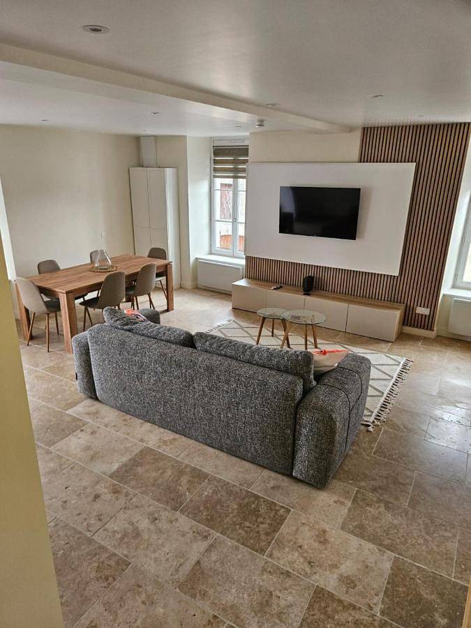 Gîte pour 10 personnes, avec Vue à Escolives-Sainte-Camille