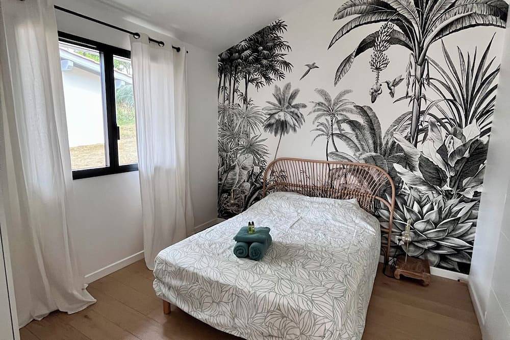 Biarritz (5min): Maison au calme entre mer&montagnes avec piscine - 8 couchages in Bassussarry, Région de Bayonne
