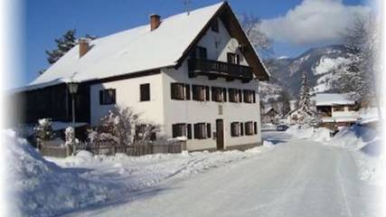 Ferienwohnung für 3 Personen in Unterammergau, Bayerische Alpen, Bild 1