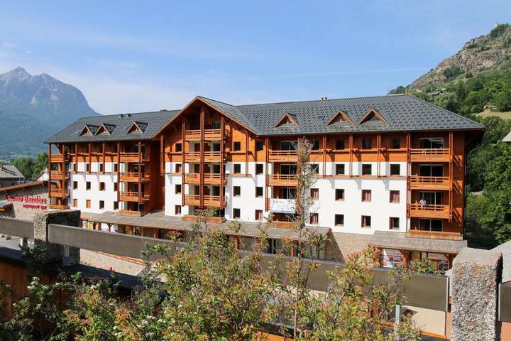 Three-Bedroom Apartment in Briançon, Serre Chevalier
