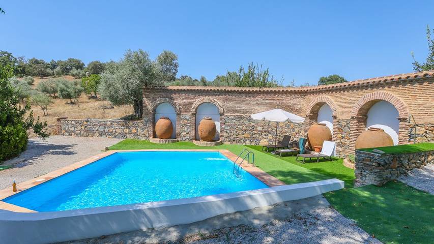 Casa rural para 8 personas en Constantina