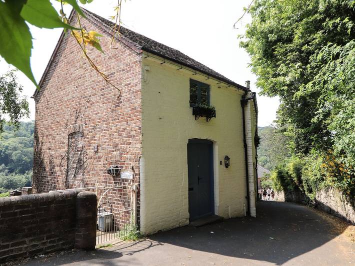 Cottage for 4 people, with Balcony in Ironbridge