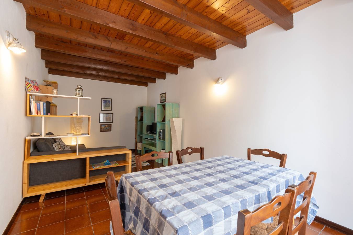 Appartement entier, Appartement "Antiche Scale" avec vue sur les montagnes, Wi-Fi et climatisation in Castellammare del Golfo, Province de Trapani