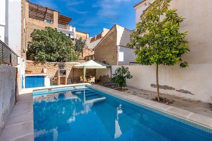 Casa de férias "Adriana" com piscina privada, terraço e Wi-Fi in Murchas, Lecrín