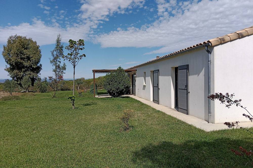 80m2 gîte with swimming pool in a peaceful natural setting between vineyards and garrigue (2) in Montagnac, Côte d'Améthyste