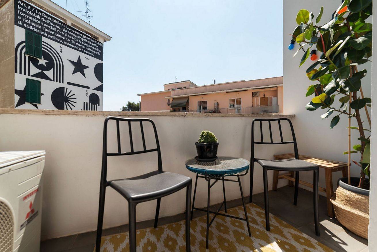 Apartamento entero, Apartamento de vacaciones para 6 personas con balcón/terraza in Roma, Provincia de Roma