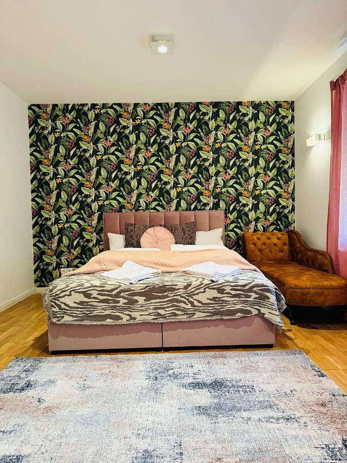 Ferienwohnung für 6 Personen, mit Terrasse und Garten sowie Ausblick in Halstenbek - 4