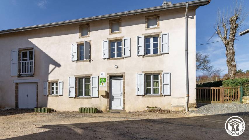 Gîte pour 8 personnes, avec Jardin et Vue