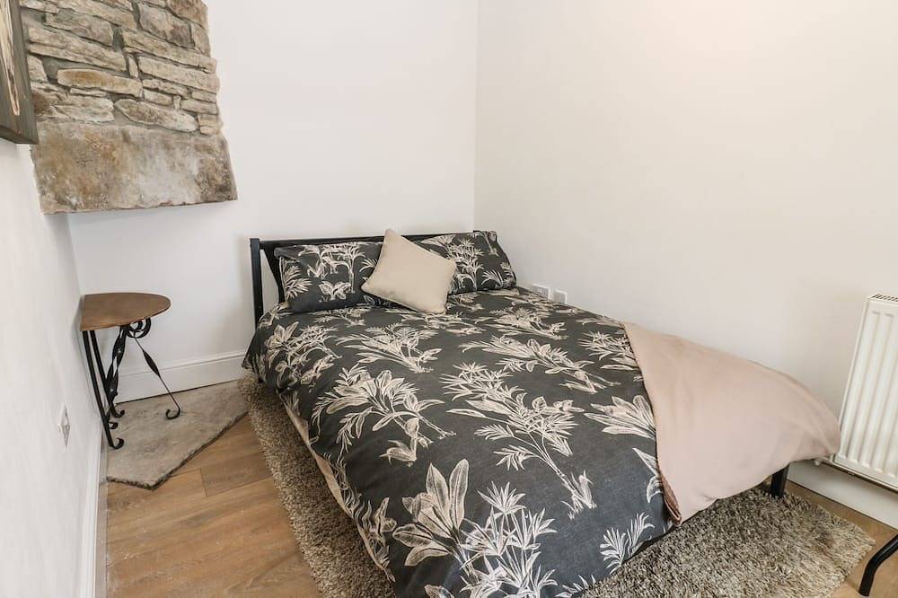 Swinhope View, pet friendly, character holiday cottage in Hexham in Allendale, North Pennines AONB