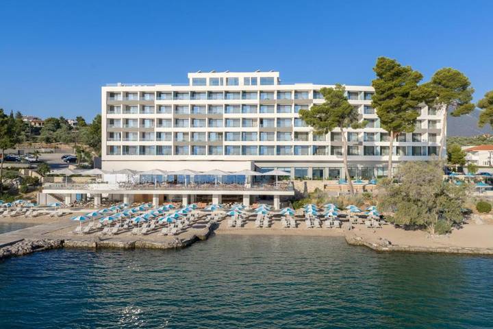 Hôtel pour 2 personnes, avec Balcon et Terrasse ainsi que Jardin et Piscine