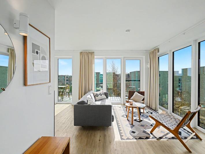 Ferienwohnung für 6 Personen, mit Kinderpool und Balkon sowie Sauna und Seeblick in Lembruch - 3