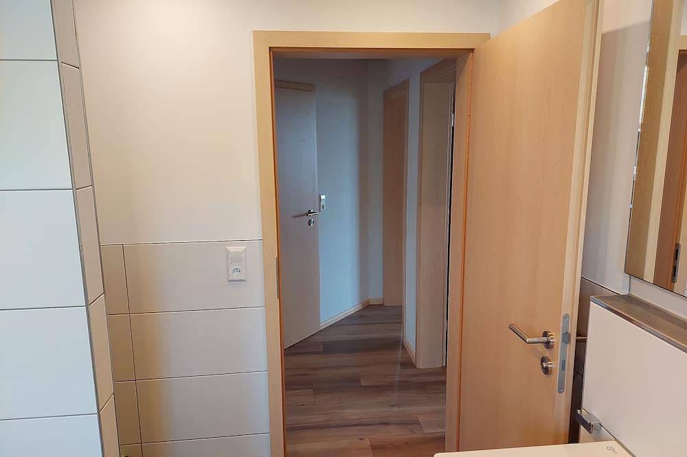 Ganze Wohnung, Ferienwohnung Reinbold, 45qm, 1 Schlafzimmer, Balkon, max. 2 Personen in Durbach, Mittlerer Schwarzwald