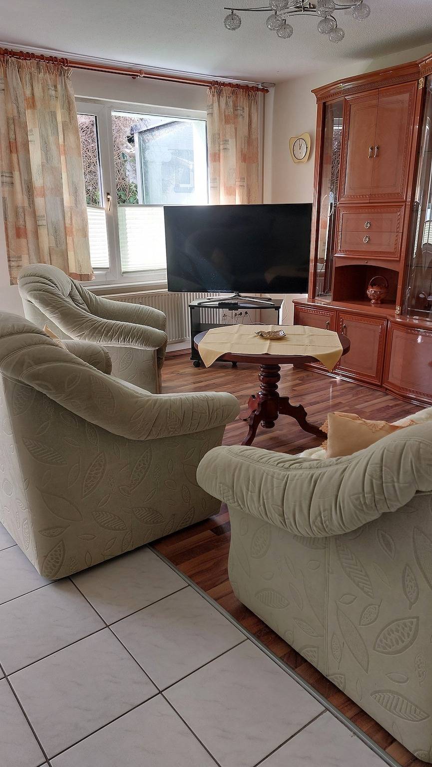Apartamento vacacional entero, Ferienhof Pommerngreif - Wohnung 3, familiär, mit Poolnutzung und Grillmöglichkeit in Zinnowitz, Usedomer Norden