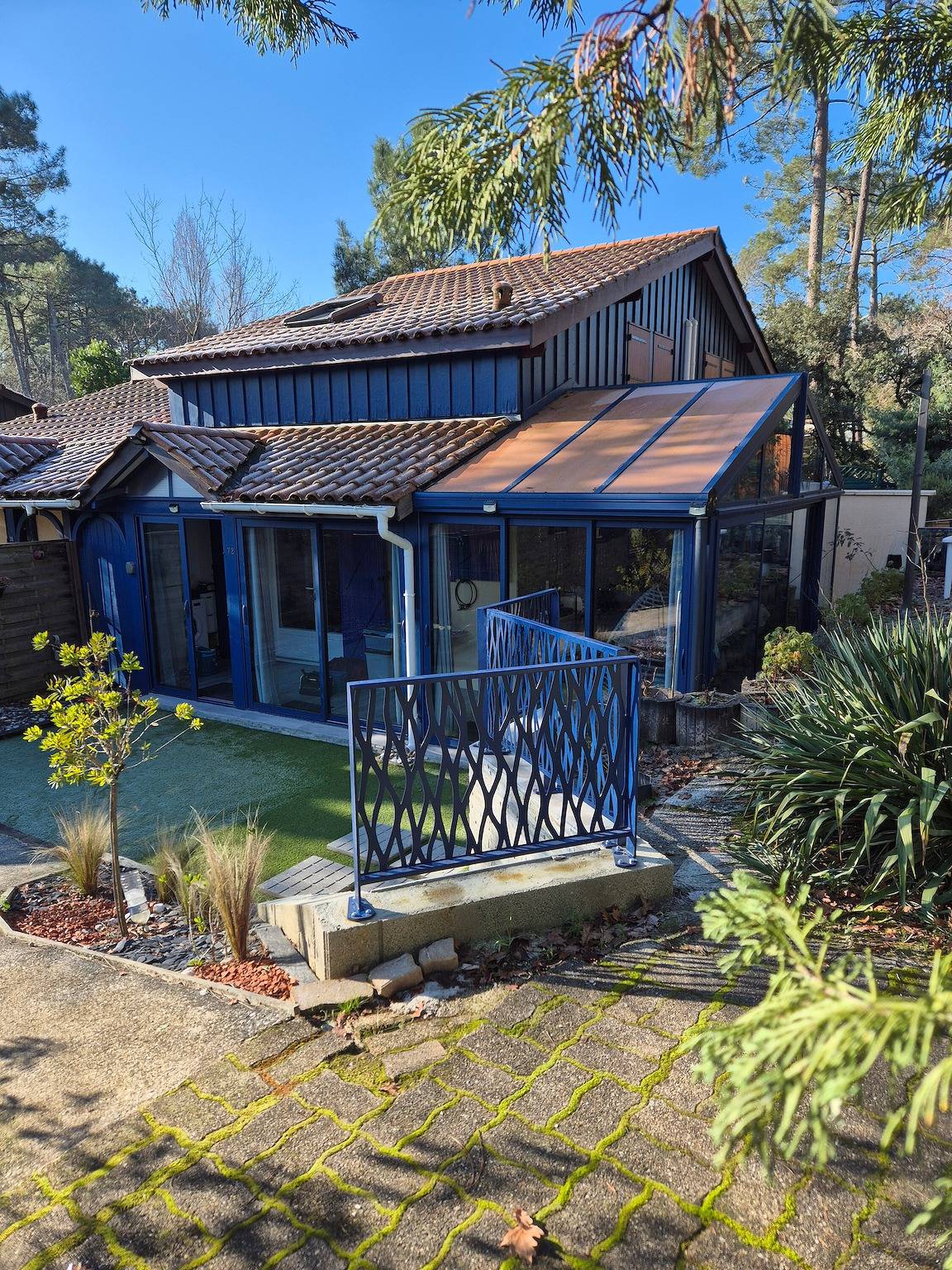 Holiday Home in Carcans – Terrace, Air Conditioning, Near the Lake in Carcans, Médoc Regional Natural Park