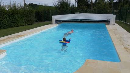Gîte pour 2 personnes, avec terrasse ainsi que piscine et jardin dans Centre-Val de Loire