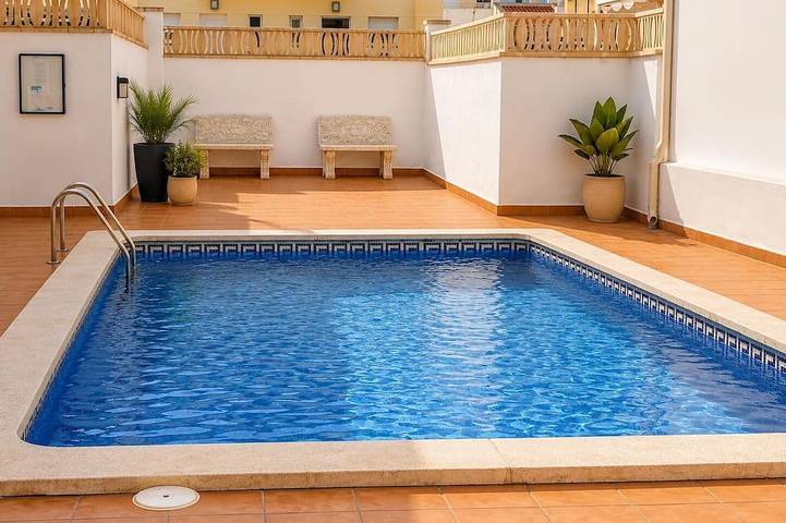 Chalet für 7 Personen, mit Pool und Garten - 1