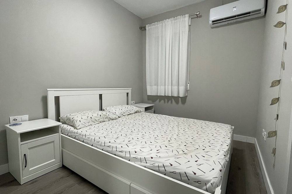 Appartamento intero, Spacious Private Apartment Buenavista with Rooftop in Grao - Centrally Located  in Castellon de la Plana, Costa dell'Azahar