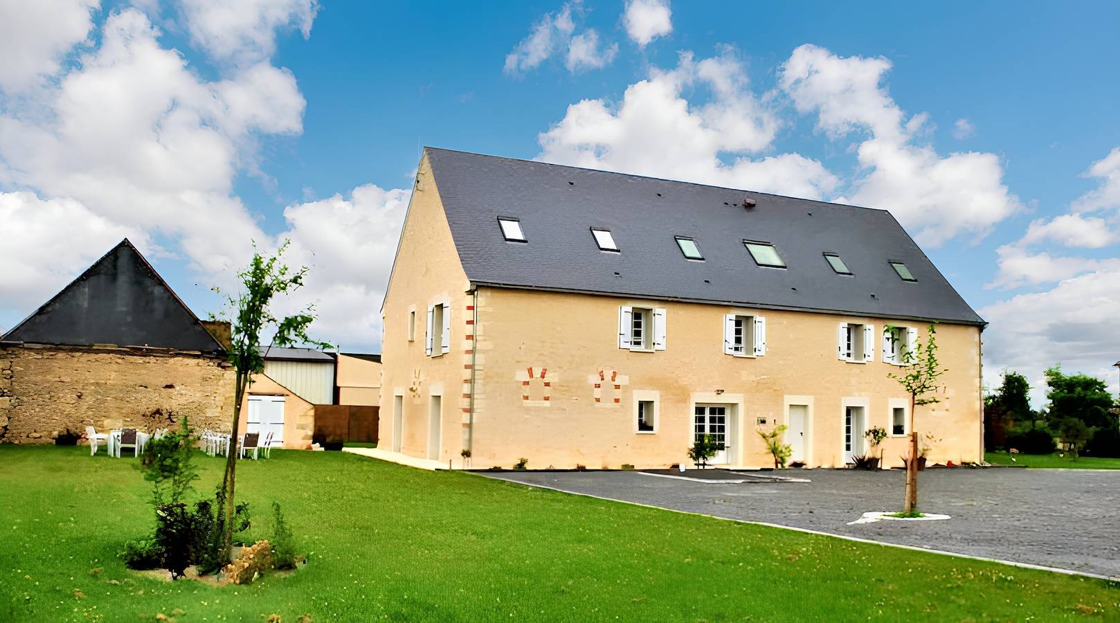 Großes einladendes Haus in Saint-Épain mit Empfangssaal in Saint-Épain, Loire-Tal