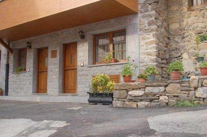 Apartamento entero, Apartamentos Rurales Les Martes in Aller, Cordillera Cantábrica