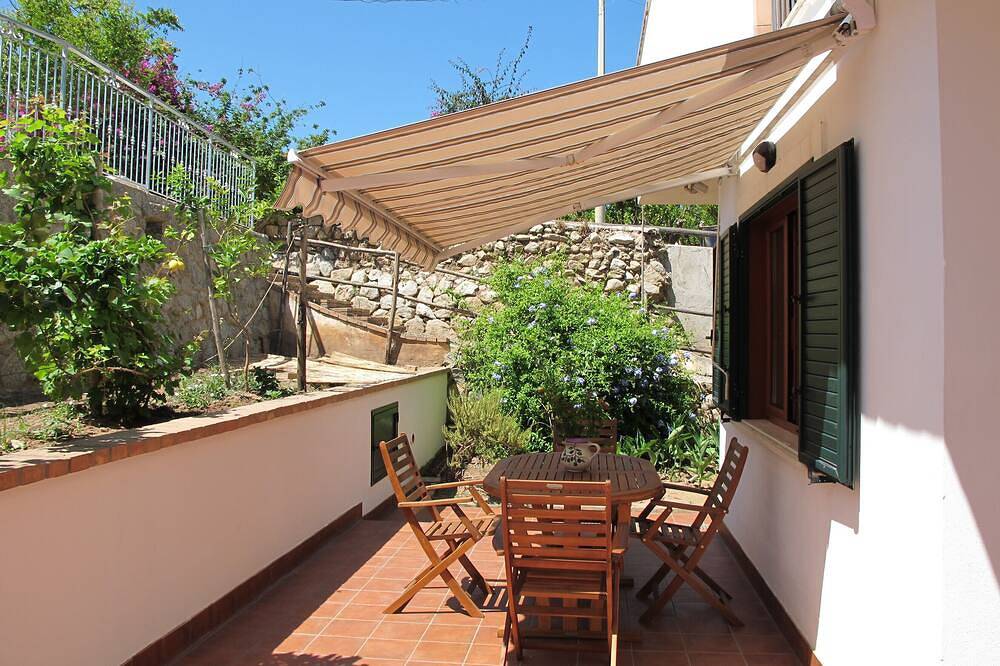 Ganze Wohnung, Gritti Wohnung · Casa Margherita in Parghelia, Vibo Valentia Provinz