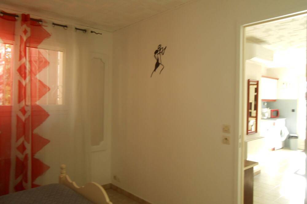 Apartamento entero, Coquet F2 in Maraussan in Maraussan, Costa mediterránea (Francia)