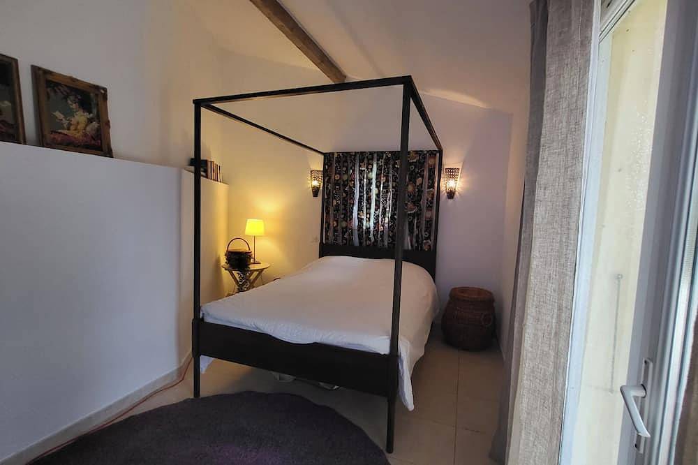 Paradis privé avec piscine et vue panoramique sur Anduze et les Cévennes ! in Anduze, Parc national des Cévennes