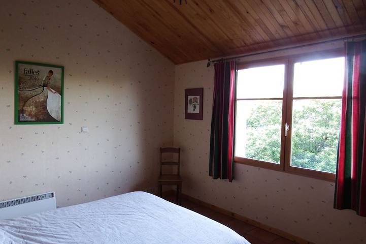 Location de vacances pour 6 personnes, avec jardin et terrasse à Saint-Julien-du-Gua - 2
