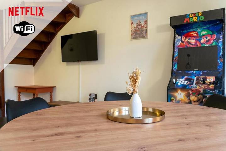 Location de vacances pour 6 personnes, avec jardin à Annœullin