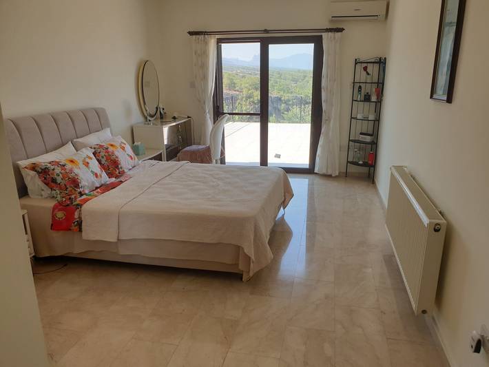 Ferienhaus für 9 Personen, mit Meerblick und Pool sowie Garten in Nordzypern - 4