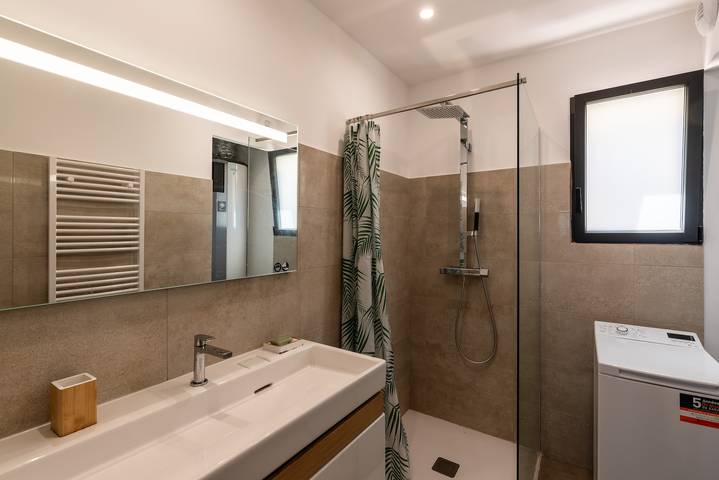 Appartement entier, L'Aurore de Cruciata - Appt vue baie d'Ajaccio in Pietrosella, Golfe D'Ajaccio