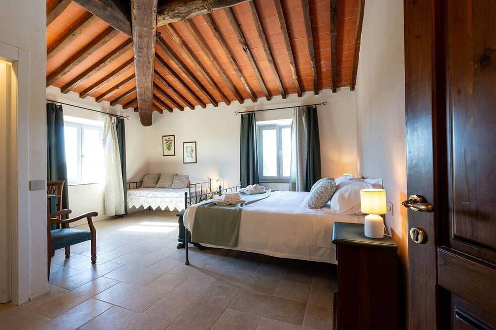 Poderino il Sole, Suite Rosmarino in Lajatico, Pisa Provinz