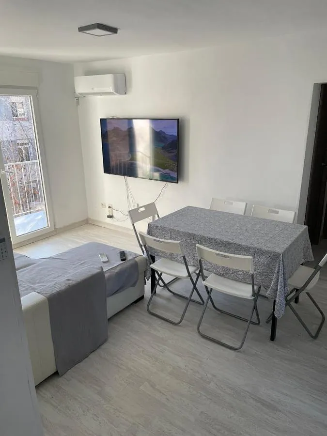 Apartamento de vacaciones para 11 personas, con balcón - 1