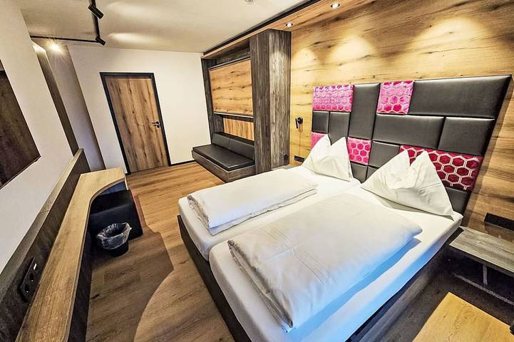 Ferienhaus für 20 Personen, mit Balkon, mit Haustier in Aschau im Zillertal - 4