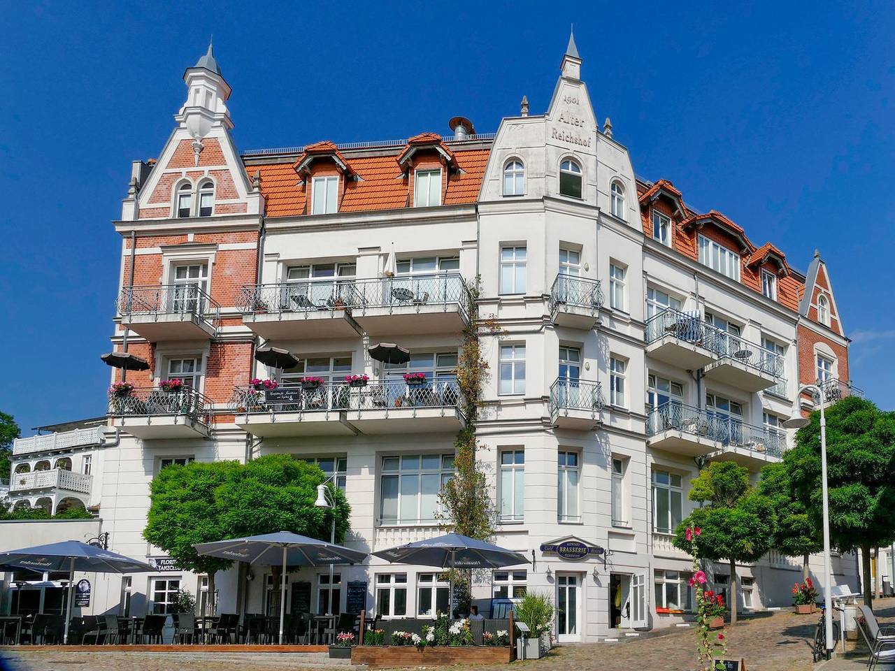 Ganze Wohnung, Alter Reichshof, App. 302 - mit Balkon und Meerblick in Sassnitz, Nationalpark Jasmund