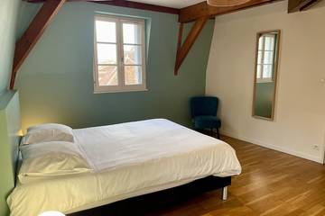 Appartement De Vacances pour 4 Personnes dans Auxerre, Région d'Auxerre, Photo 2