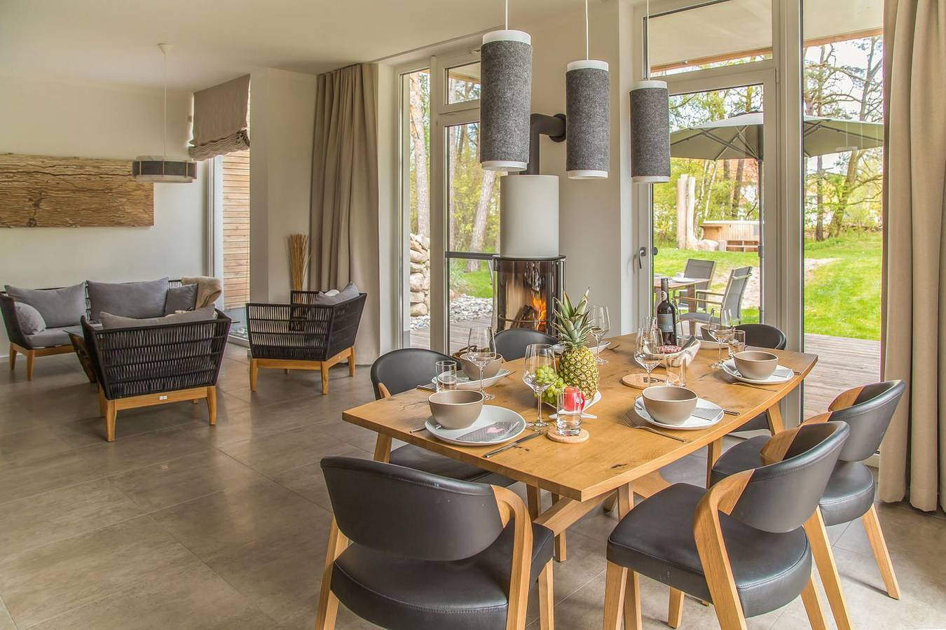 Exklusives 5-Sterne-Ferienhaus mit Sauna, Whirlpool und Garten in Karlshagen in Karlshagen, Usedomer Norden