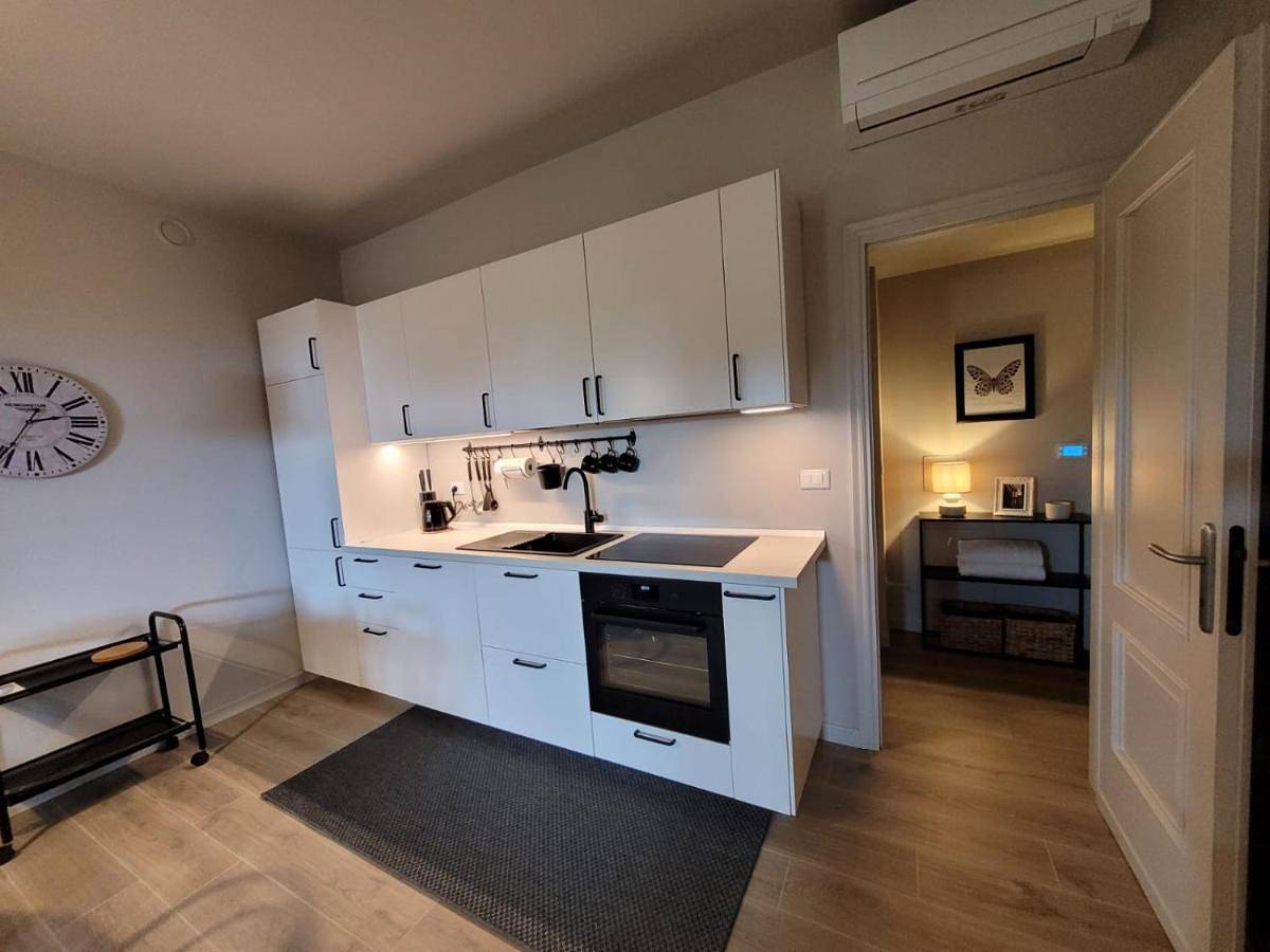 Appartamento intero, Villa Caterina Country Apartment in Bedizzole, Prealpi Gardesane