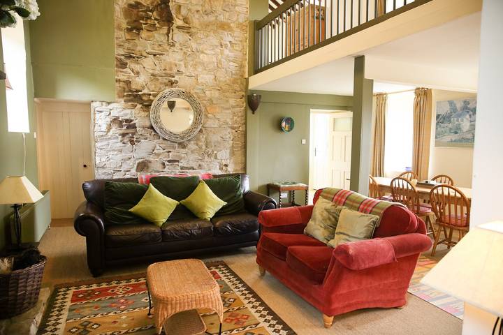 Location de vacances pour 8 personnes, avec jardin à Clifden - 2