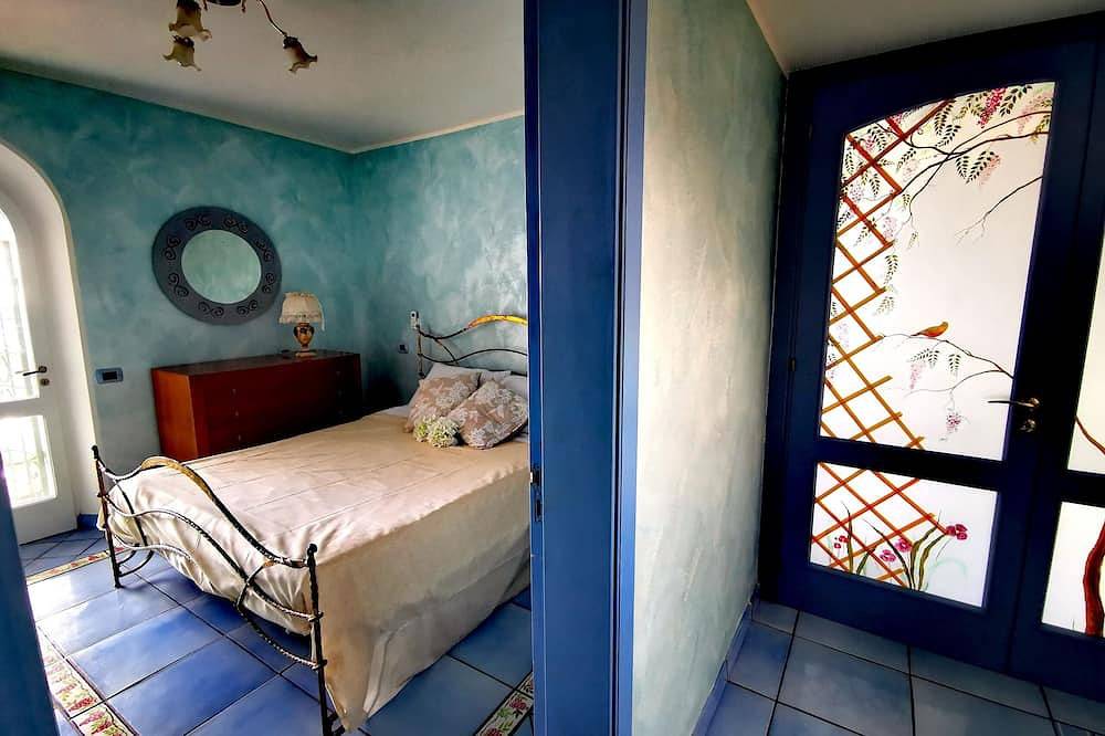 Villa Nereide - Luxury Villa by the Sea with Private Pool in Baia Santa Reparata, Santa Teresa Gallura
