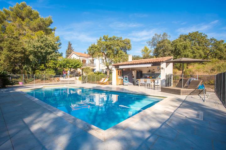 Maison de vacances pour 4 personnes, avec jardin, animaux acceptés à Hyeres