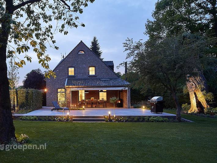 Ferienhaus für 10 Personen, mit Terrasse und Balkon/Terrasse sowie Sauna